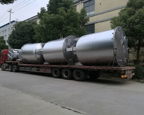 6m³钢衬塑支腿平盖式搅拌罐